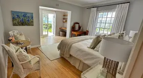 Camberley Wines - Luxury Accommodation - Image 2