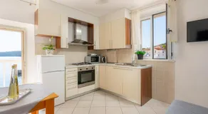 Apartments Luka, Punta Jurana - Image 3