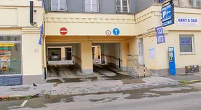 Sega Rally Apartment Free Parking - Image 2