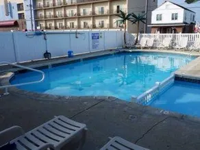 Island Breeze Motel - Image 5