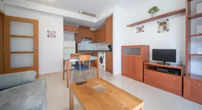 Tarracohomes- TH140 Apartamento con Aire Acondicionado en el Centro de Tarragona - Image 2