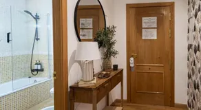 Galarza Suite - Image 3