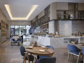Kyriad Marvelous Hotel Huizhou Boluo Center - Image 2