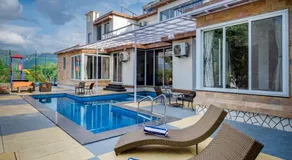 SaffronStays Casa De Familia - 6BHK Luxury Pool Villa in Karjat with Lawn, Gazebo & Bathtubs - Image 4