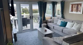 Luxury Romantic 2 Bedroom Caravan Trecco Bay - Image 2