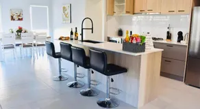 Huntlee Haven Luxe - Image 2
