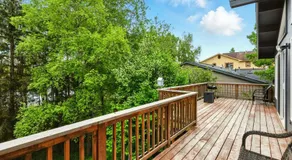 Jewel-Lake Boutique Stay - Image 5