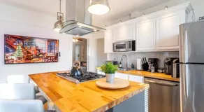 Sunny & Spacious 2BD 1BA WFH Apt-Huge Yard & Patio - Image 3