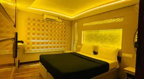 Punjab Adventure Travels Houseboat Alleppey - Image 4