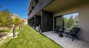 Como Hills - Image 4