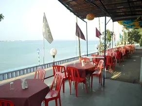 Apana Hotel - Image 2