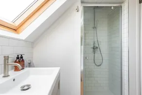 Holly Hayes House - Image 3