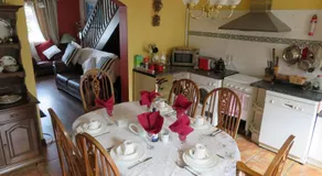 Lake View Apartment - Image 5