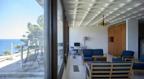 Appartement 'Accès Direct À La Mer' avec vue sur la mer, terrasse privée et Wi-Fi - Image 3