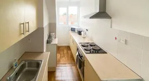 Headrose House - Image 3