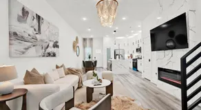 Modern Gated Townhome 5 Mins to NRG & Med Center - Image 5