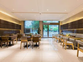 Jinjiang Metropolo Hotel Nanjing South Station Baijia Lake - Image 2