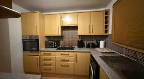Casa Caterham - Image 3