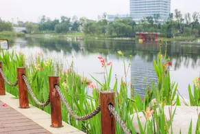 Interstate Honghu Hotel - Image 3