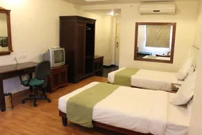 Sandhya Hotel - Image 4