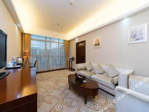 Yifeng Hotel - Image 5