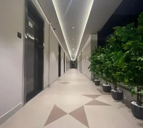 Hotel Crown Palace - Image 4