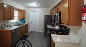 White Door House! - Image 4