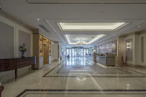 Hotel Vienna (5.0 Mount Hua Resort) - Image 3