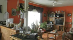 Domaine Joseph Ross Bed and Breakfast - Image 3