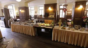 Hotel Goldener Falke - Image 2