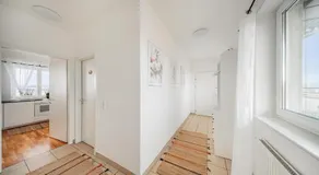 Rooftop City View Haven Apartment - Image 5