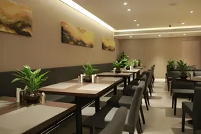 Home Inn Plus Rizhao International Expo Center Wanpingkou Scenic Area - Image 5