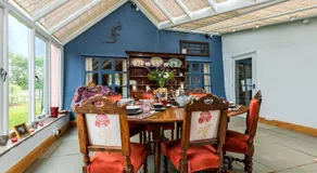 Corner Farm - Image 3