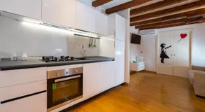 GDhouse - Image 2