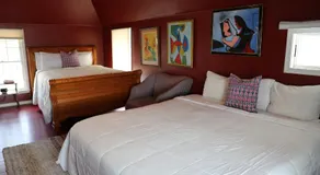 Tavern on the Bay Hotel - Albert Anastasia Suite - Image 2