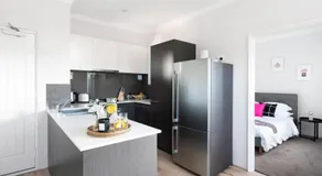 Cozy Lovely 2bdrm walk to river - Image 3