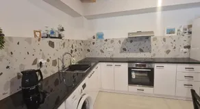 Ivoni Family House - Image 3