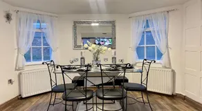 Tollgate House - Luxury Cozy Cottage - HUGE Hot Tub - Alton Towers - Image 5