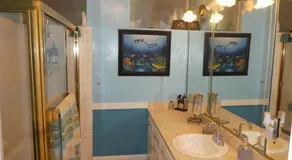 Nice Northridge 4-2-2 home near CSUN and Pierce College - Image 2