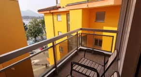 Lake Maggiore Waterfront Retreat - Walking distance to Everything - Image 4