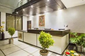 Hotel The Urmi - Image 2