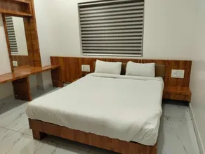Hotel O New Anugraha Deluxe - Image 2