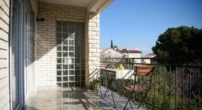 Villa Claudia Beach Apartment - Image 3