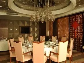 The Prosperous City Hotel Weifang - Image 3