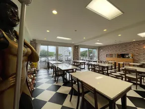 Marina Hotel Kaikuu - Image 4