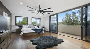 Riptides Booker Bay -Waterfront apartment, walk to shops & cafes - Image 2