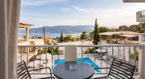 Evita's Resort - Image 3