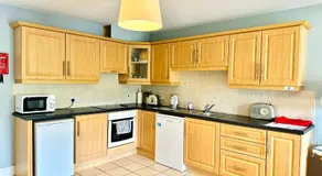 House No 3 Dingle Lispole Holiday Homes - Image 2