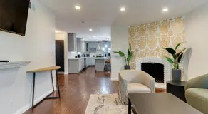 Woodland Hills Zen Modern - Image 3