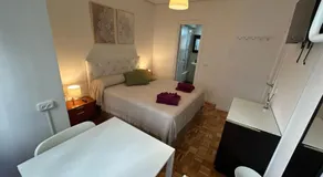 Habitaciones en Ferrocarril - Image 2